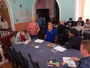 Неугасаемая надежда за столом