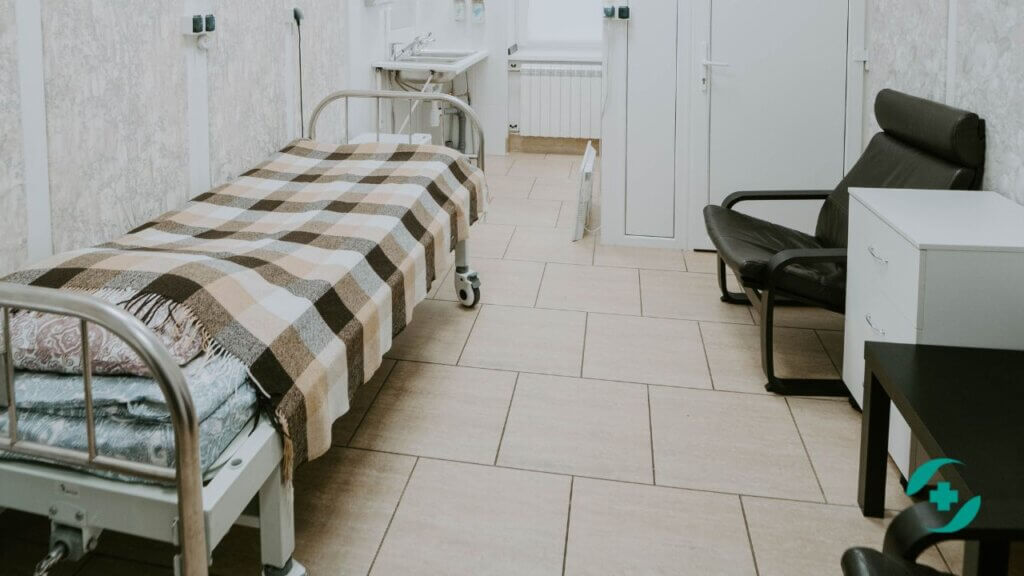 Клиника Здравница палата для одного