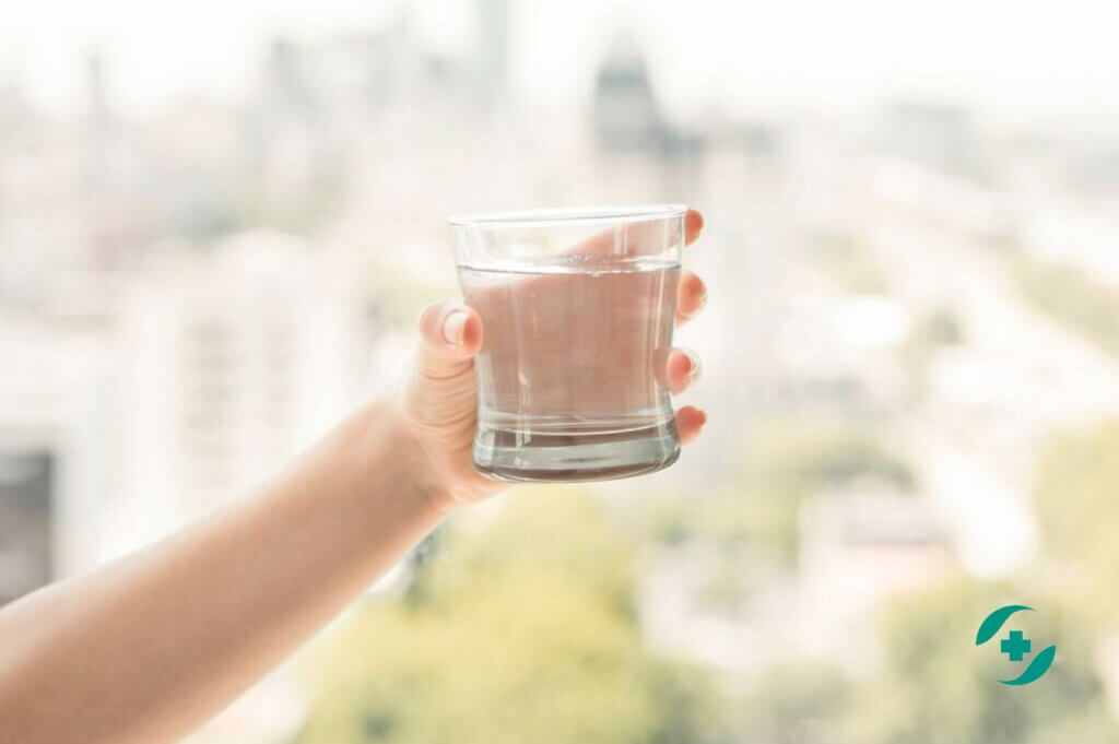 стакан воды